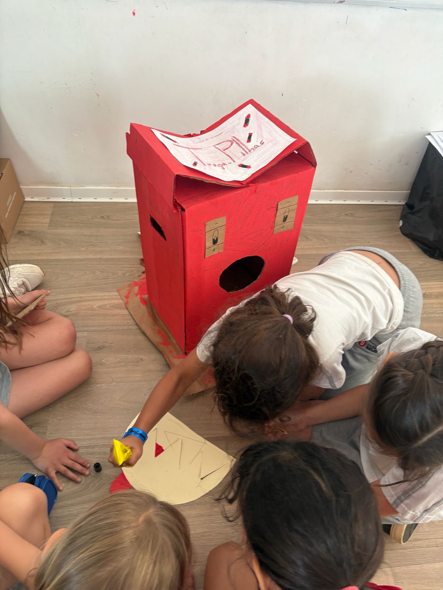 Excedentes de papel para decoração